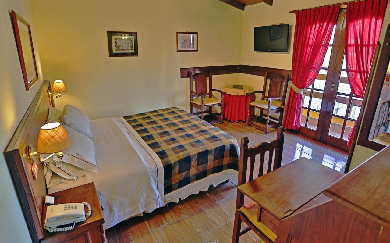 Hosteria Sirenuse มาร์เดลปลาตา ภายนอก รูปภาพ